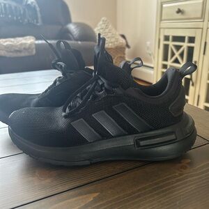 women’s adidas sneakers